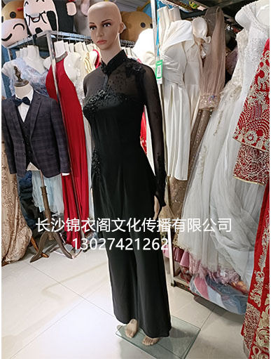 定制的藝術(shù)生考級(jí)服裝